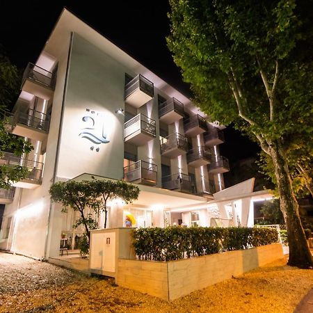 Hotel 21 Riccione Dış mekan fotoğraf