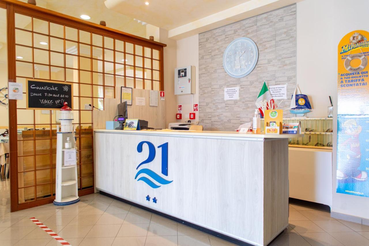 Hotel 21 Riccione Dış mekan fotoğraf