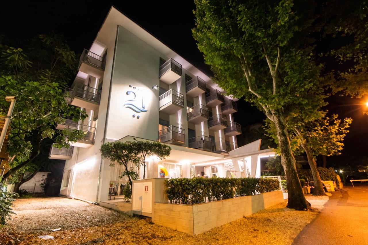 Hotel 21 Riccione Dış mekan fotoğraf